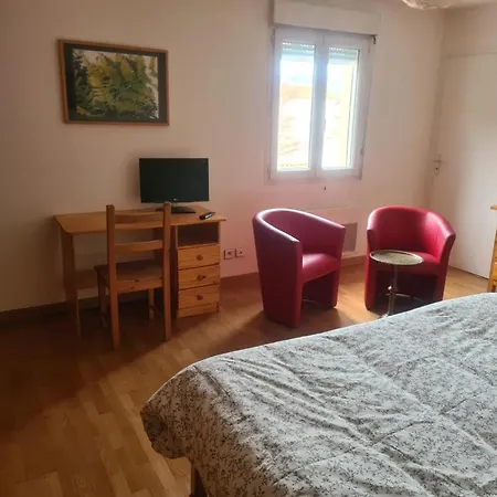 La Parenthese Des Collines Bed & Breakfast *